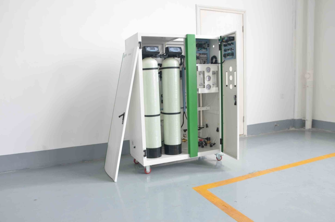100 Liter 20 Gallon Per Jam Chassis RO Pembangkit Air Desalinasi 99% Untuk Air Minum