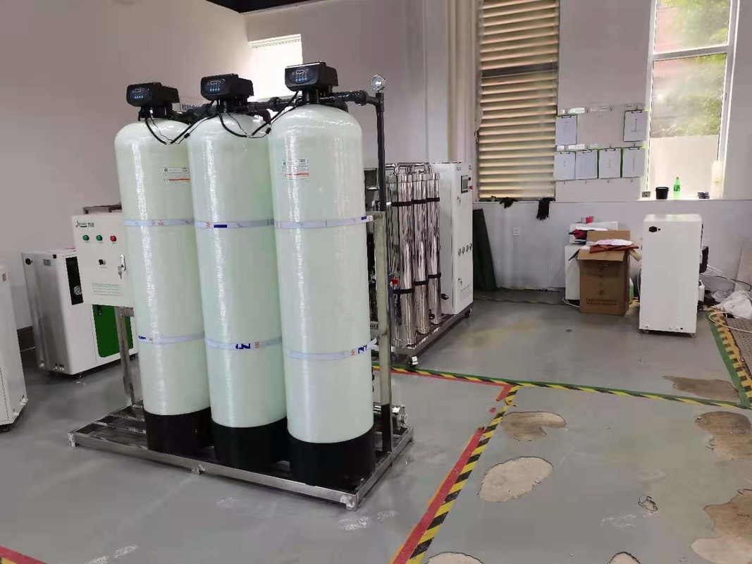 Layar Sentuh PLC Pelembut Air Filter Komersial Industri Untuk Air Keras
