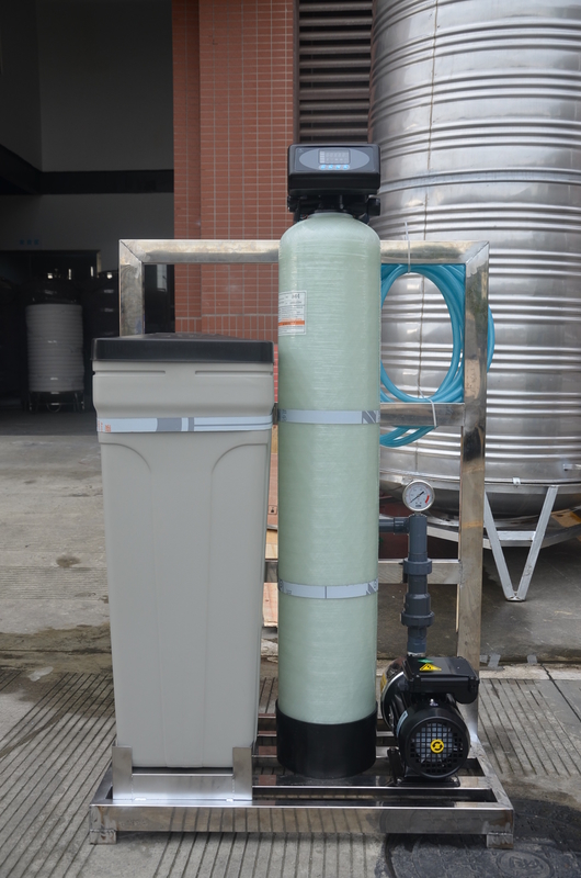 Katup Manual Otomatis FRP Filter Pelembut Air Stainless Steel Kerak