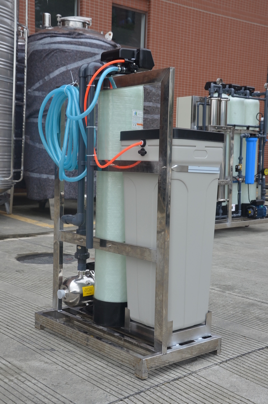 Katup Manual Otomatis FRP Filter Pelembut Air Stainless Steel Kerak