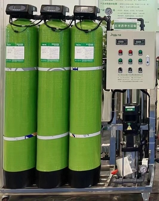 Mesin Filter Air Reverse Osmosis 500L / H Untuk Air Minum